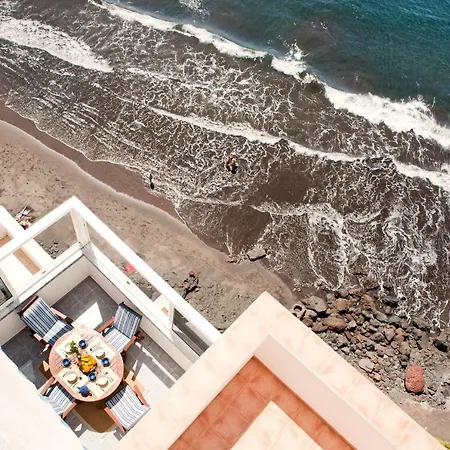 Beachfront In Paradise