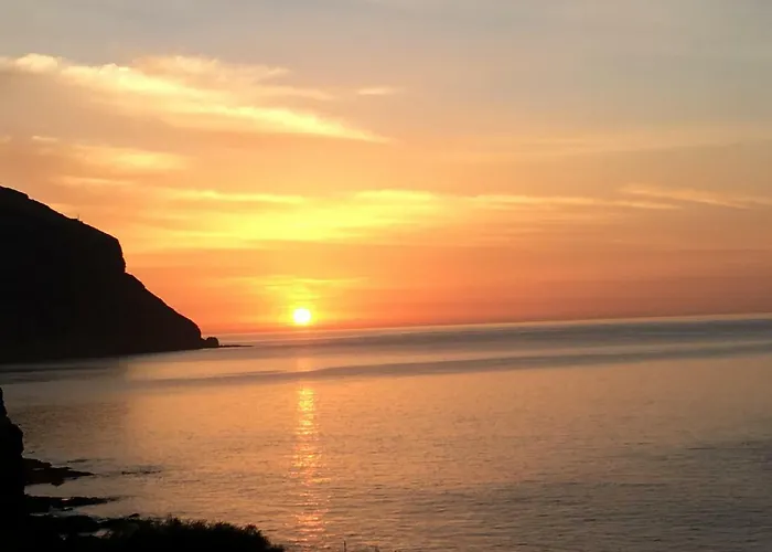 Beachfront In Paradise Apartment *