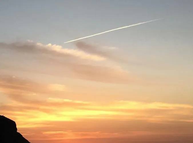 Beachfront In Paradise *