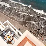 Beachfront In Paradise