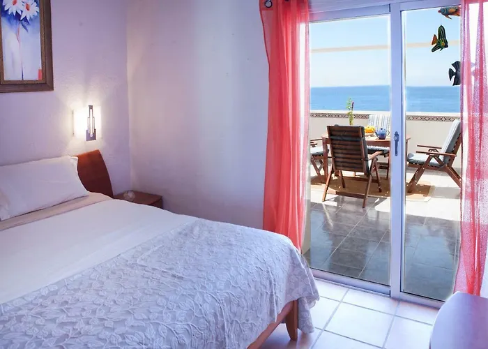 公寓 Beachfront In Paradise