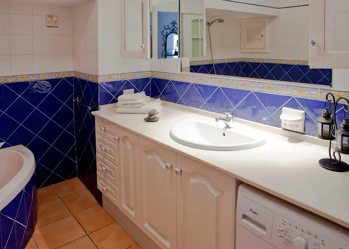 Beachfront In Paradise 公寓 *