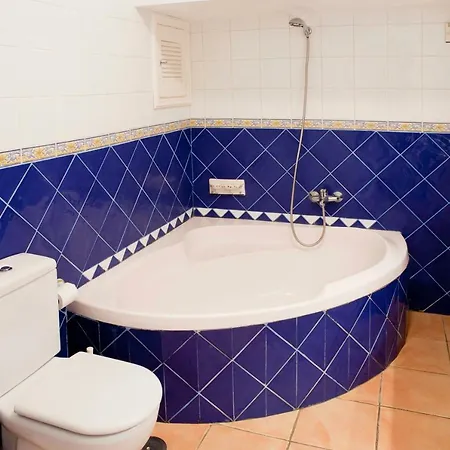 Beachfront In Paradise *