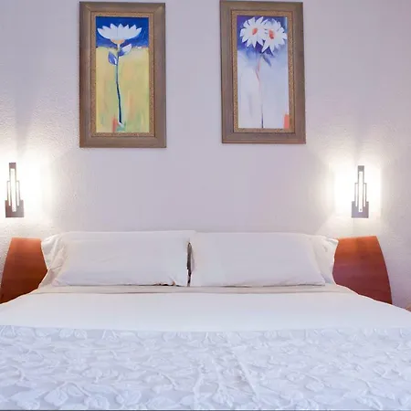 Beachfront In Paradise Apartamento