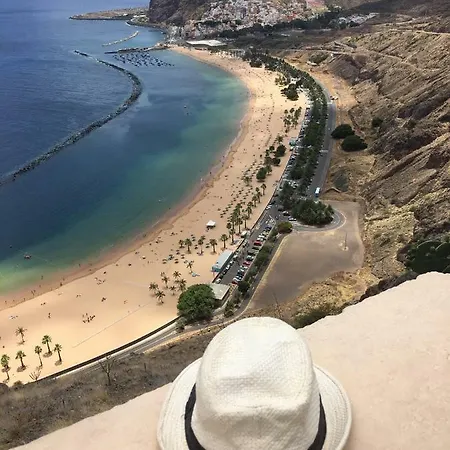 Beachfront In Paradise Apartamento